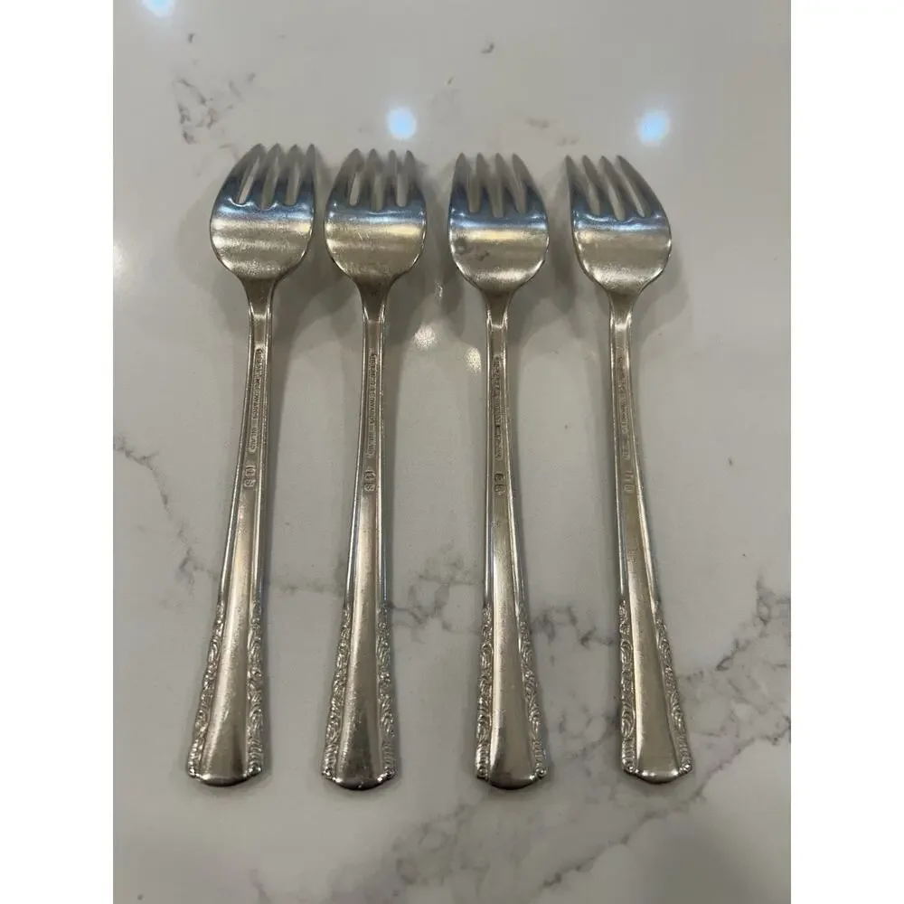 Vtg‎ Set Of 4 Holmes & Edwards May Queen Salad Forks 6.5” Silverplate Inlaid IS